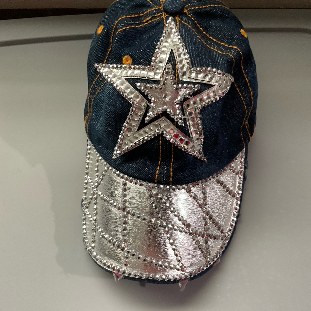 Ladies Silver Star Bling Cap